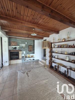 Maison - 191 m² - 6 pièces