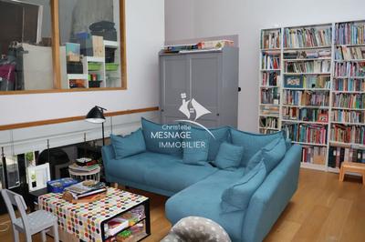 Loft - 168 m² - 6 pièces