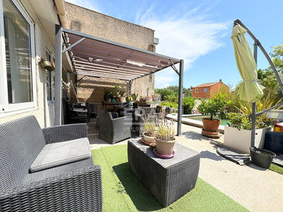 Maison - 93 m² - 4 pièces