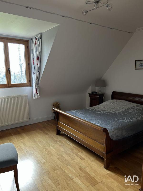 Maison - 195 m² - 5 pièces