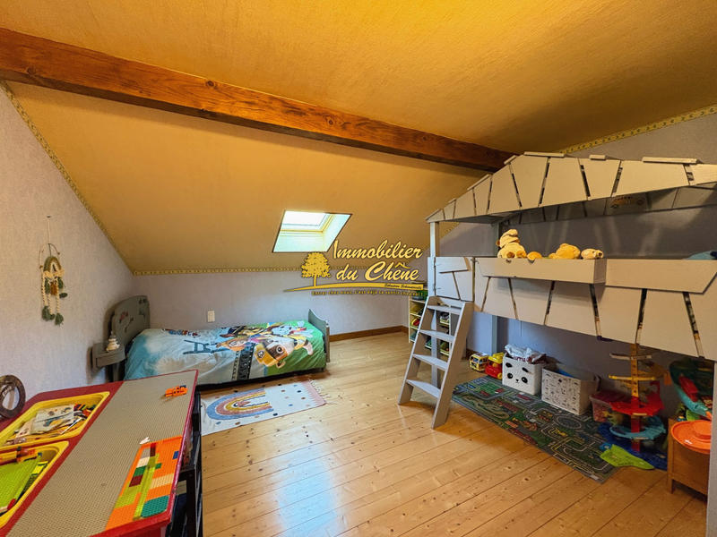 Maison - 155 m² - 8 pièces