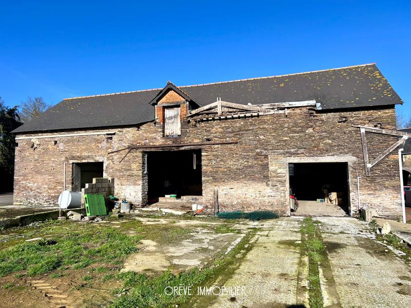 Maison - 200 m² - 2 pièces