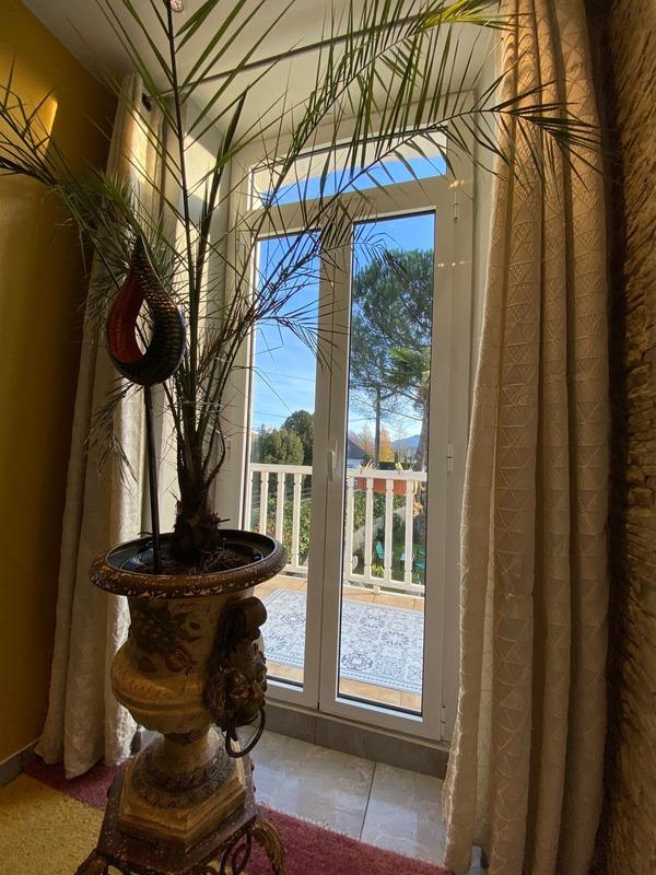 Maison - 181 m² - 7 pièces