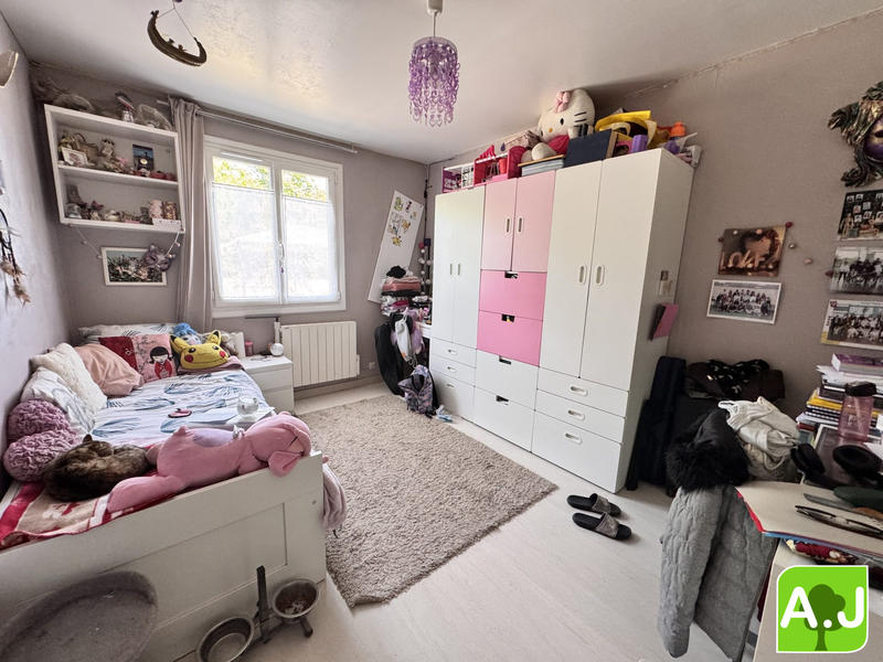 Maison - 110 m² - 6 pièces