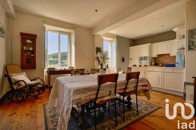 Appartement - 77 m² - 4 pièces