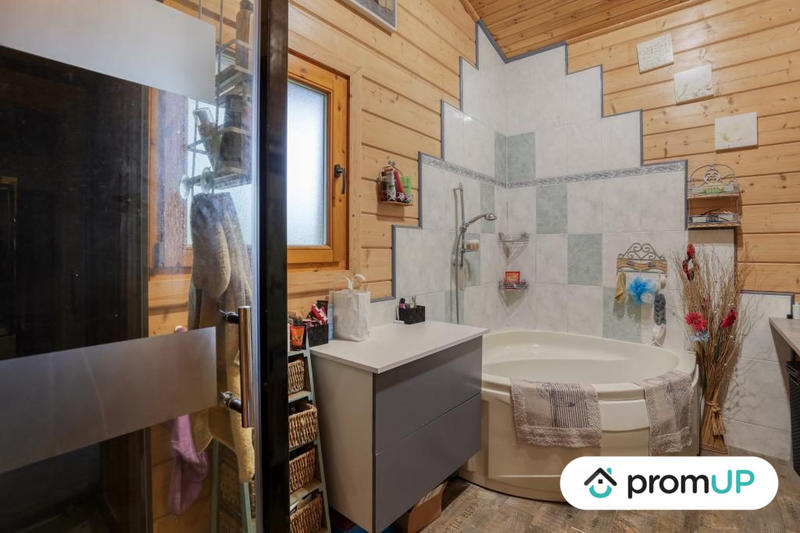 Maison - 122 m² - 5 pièces