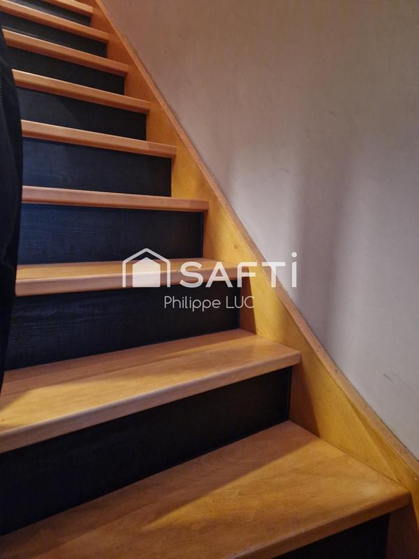 Maison - 109 m² - 7 pièces