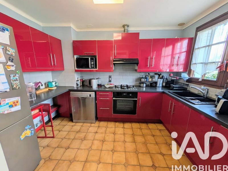 Maison - 138 m² - 6 pièces