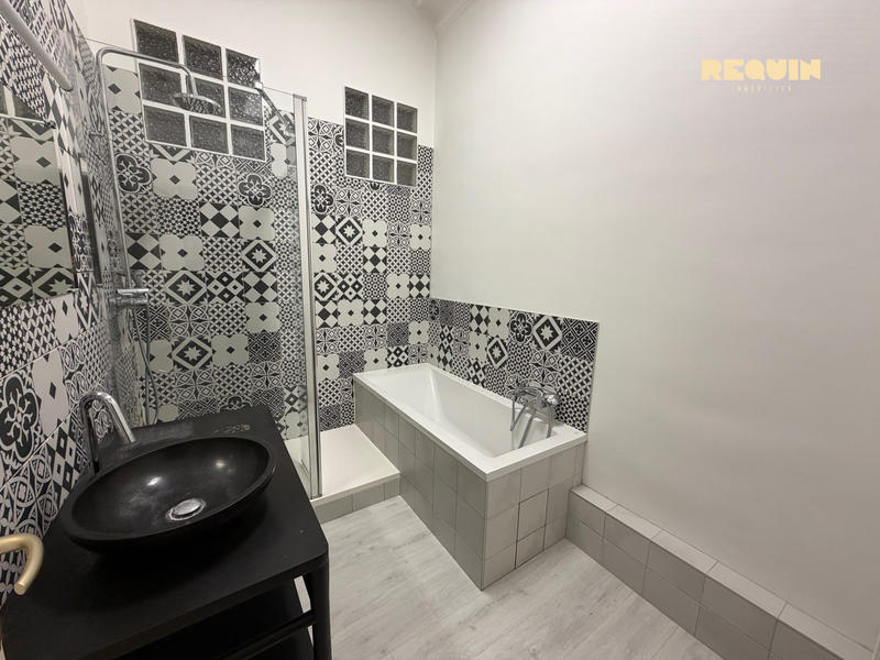 Appartement - 49 m² - 2 pièces