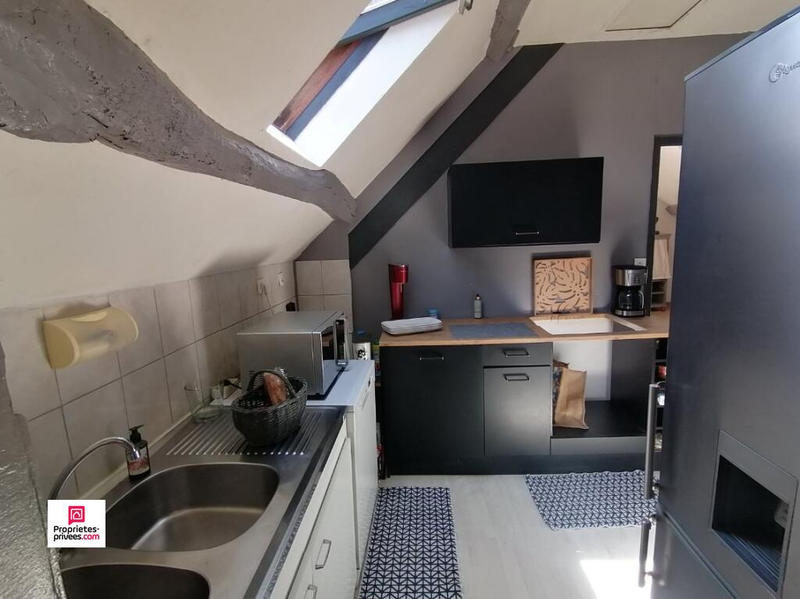 Maison - 280 m² - 11 pièces