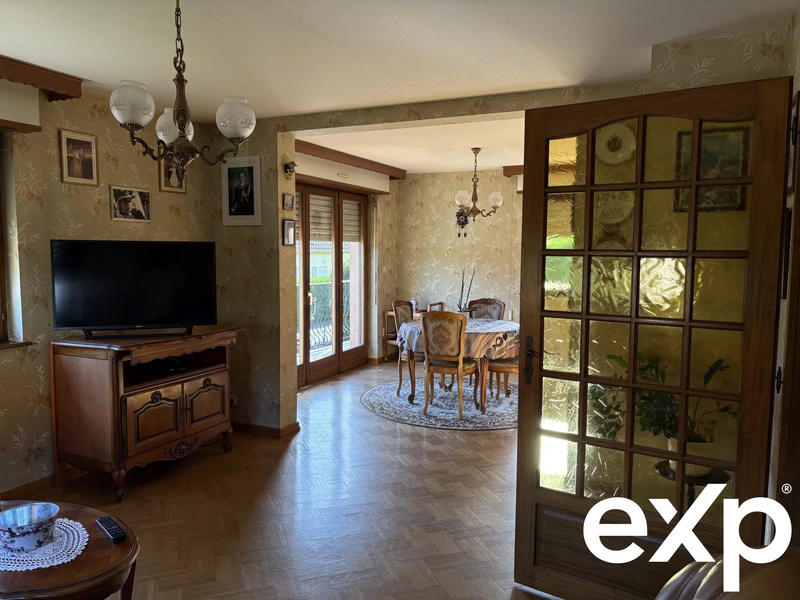 Maison - 152 m² - 7 pièces