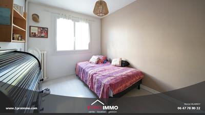 Appartement - 60 m² - 4 pièces