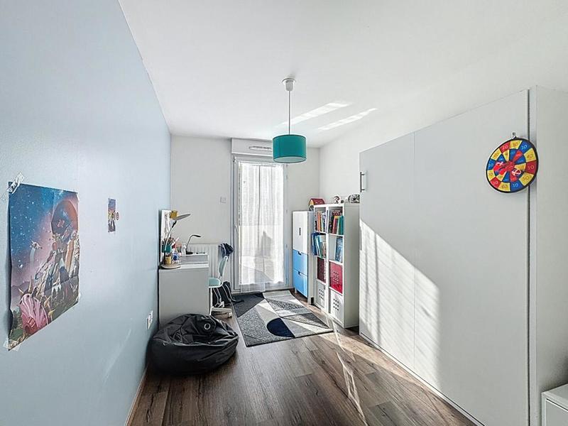 Appartement - 82 m² - 4 pièces