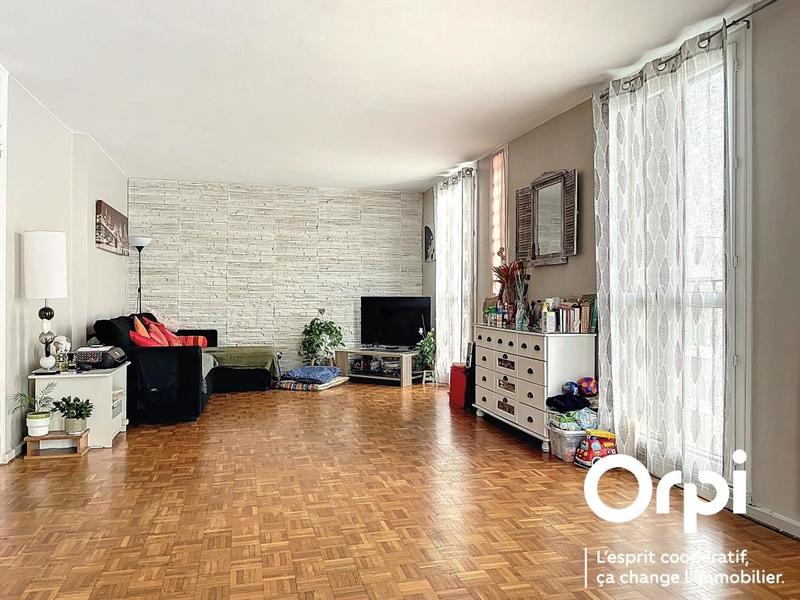 Appartement - 110 m² - 5 pièces