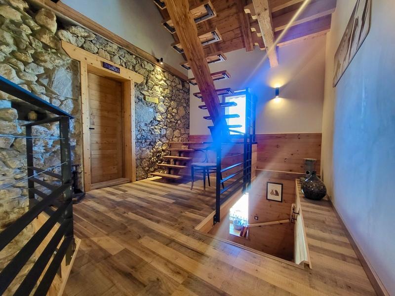 Maison en pierre - 300 m² - 10 pièces