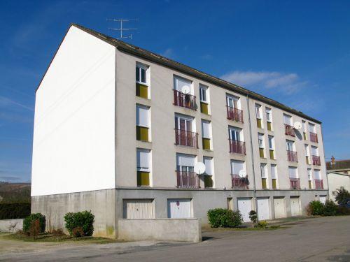 Appartement - 79 m² - 4 pièces