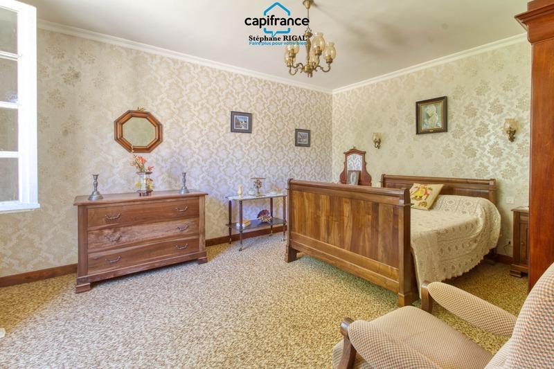 Propriété - 140 m² - 5 pièces