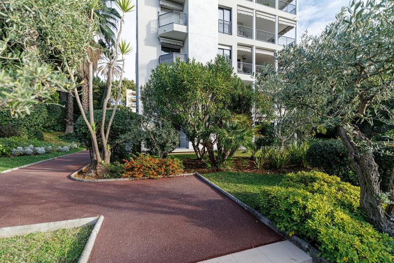 Appartement - 76 m² - 3 pièces