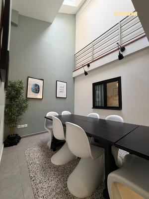 Appartement - 96 m² - 6 pièces