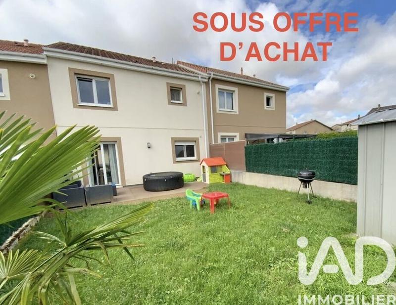 Maison - 91 m² - 5 pièces