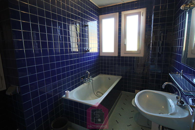 Maison - 178 m² - 6 pièces