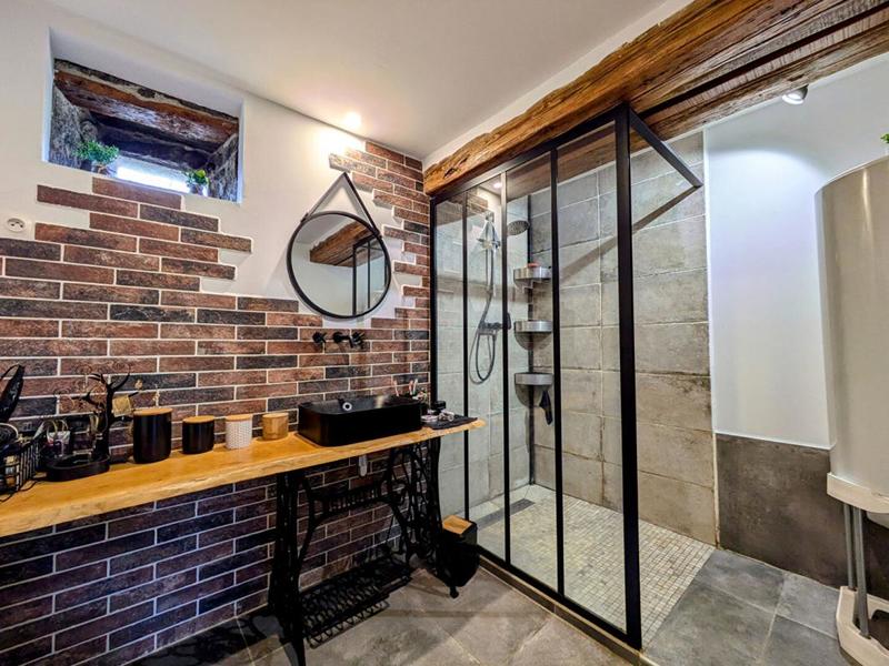 Maison - 224 m² - 7 pièces