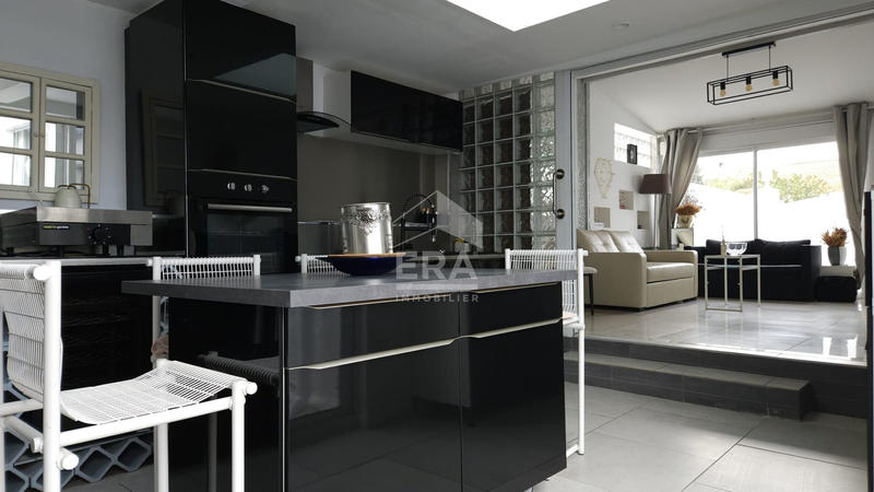 Maison - 116 m² - 8 pièces