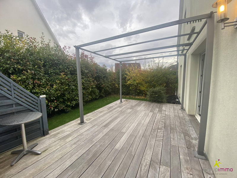 Maison - 104 m² - 5 pièces