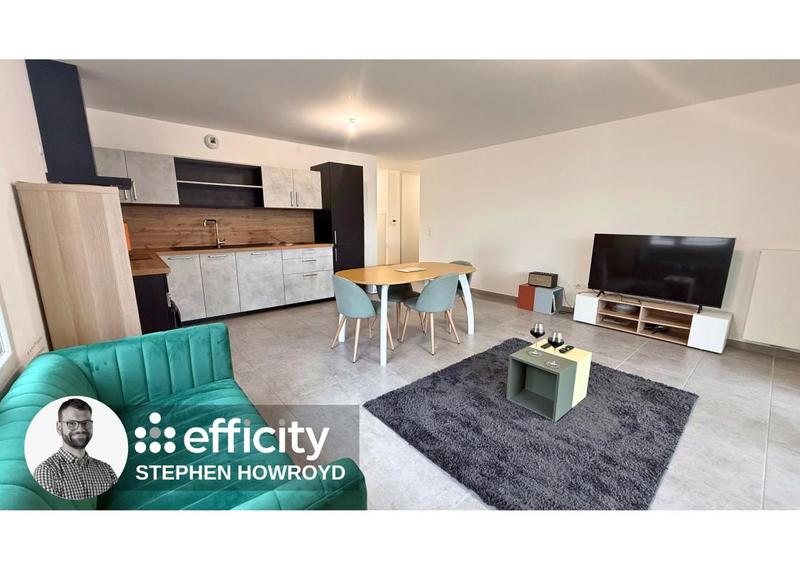 Appartement - 86 m² - 4 pièces