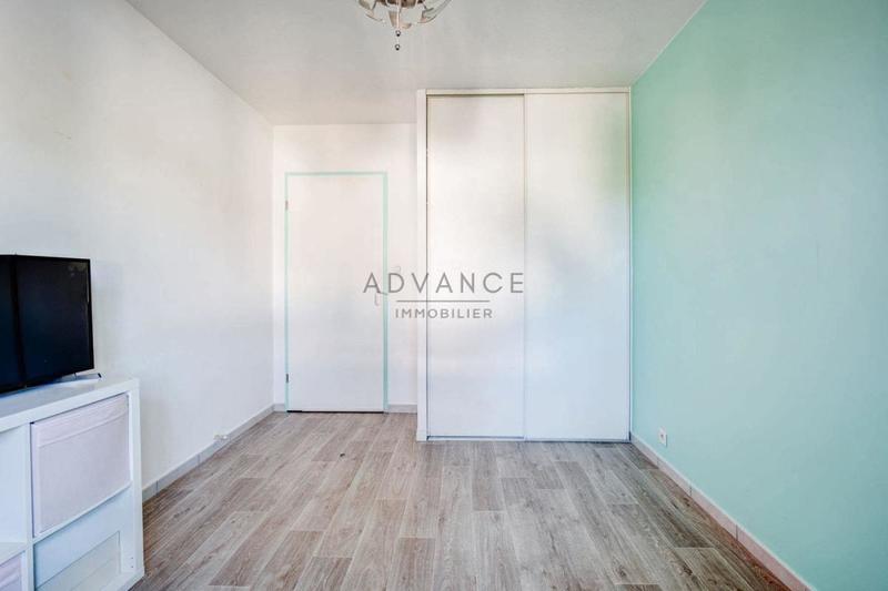 Appartement - 97 m² - 5 pièces