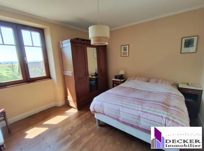 Maison - 106 m² - 6 pièces