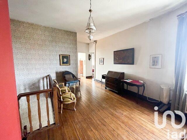 Maison - 340 m² - 11 pièces