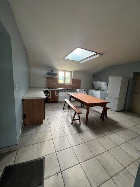 Maison en pierre - 194 m² - 4 pièces