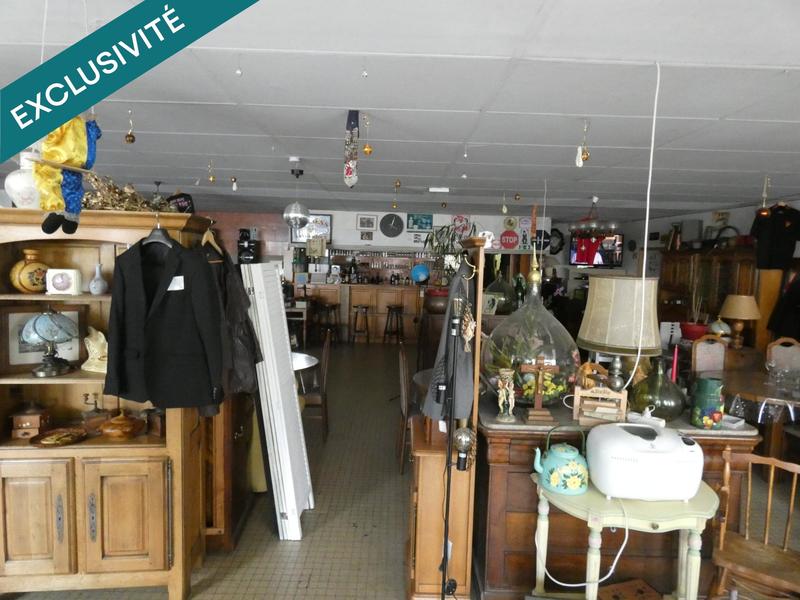 Local commercial - 2 200 m² - 8 pièces