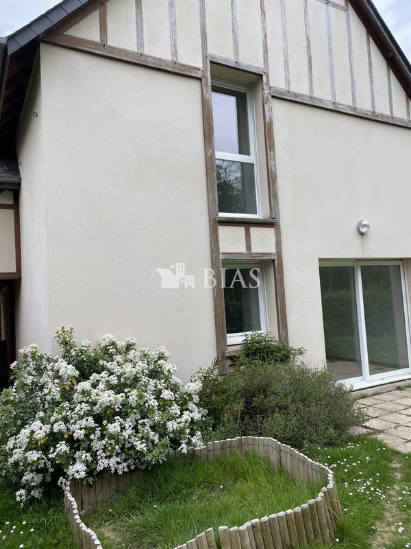 Maison - 83 m² - 5 pièces
