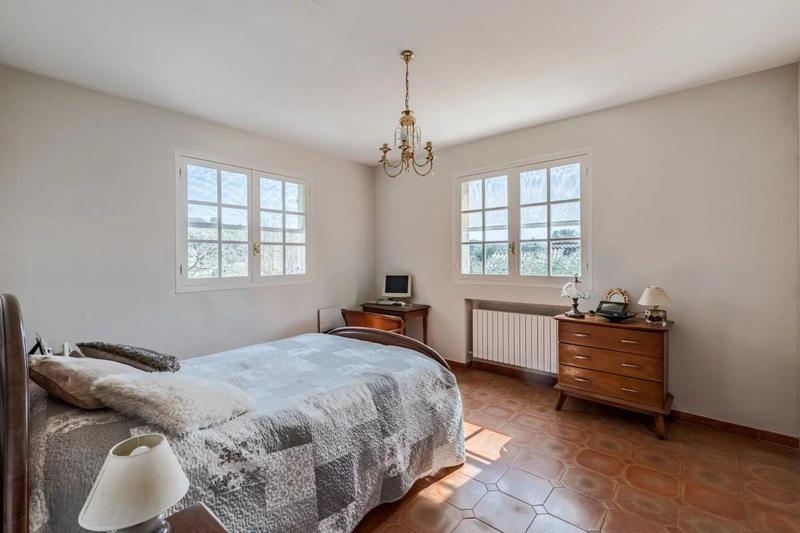 Maison - 195 m² - 9 pièces