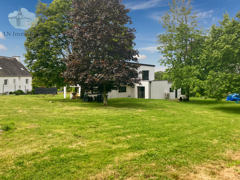 Maison - 152 m² - 7 pièces