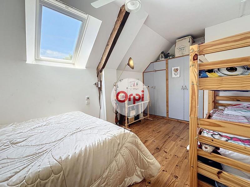 Maison - 234 m² - 5 pièces