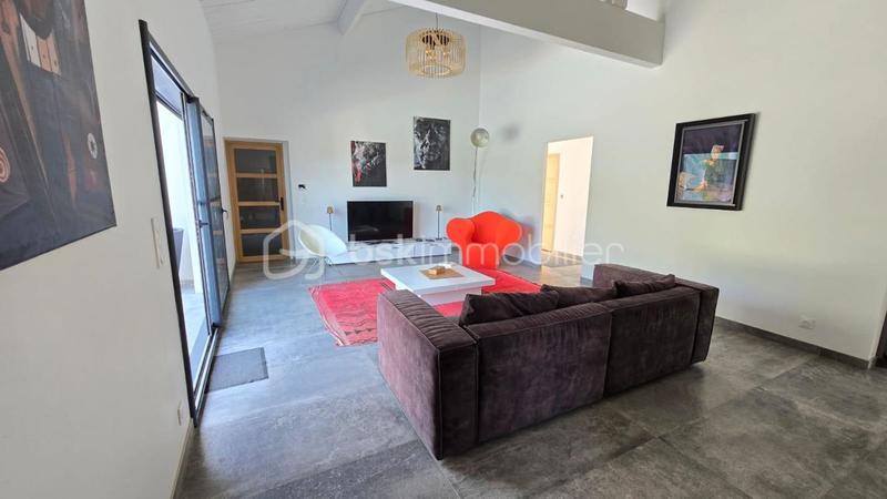 Maison - 194 m² - 7 pièces