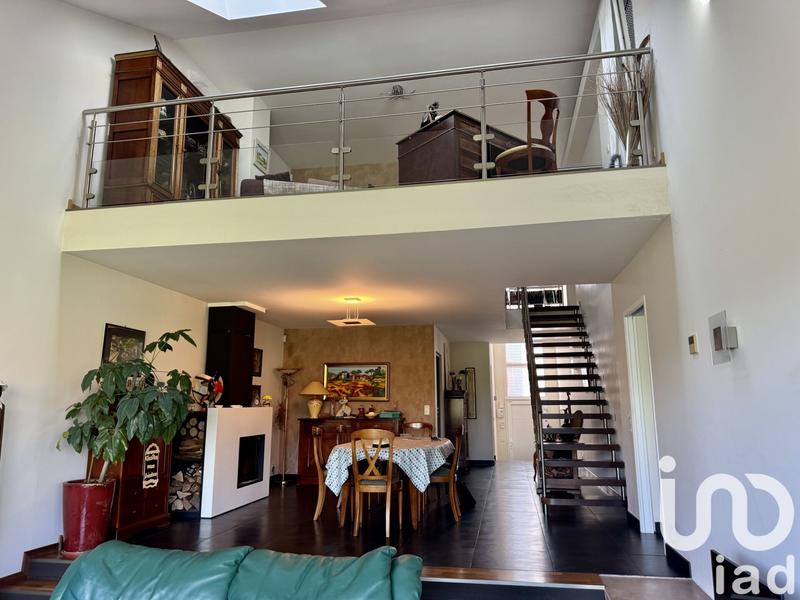 Maison - 175 m² - 6 pièces