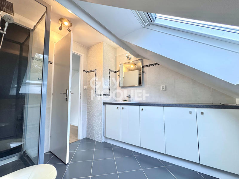 Maison - 106 m² - 6 pièces