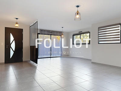 Maison - 85 m² - 3 pièces