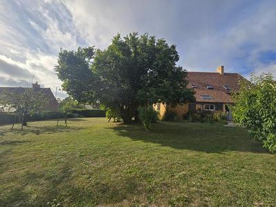 Maison - 194 m² - 9 pièces