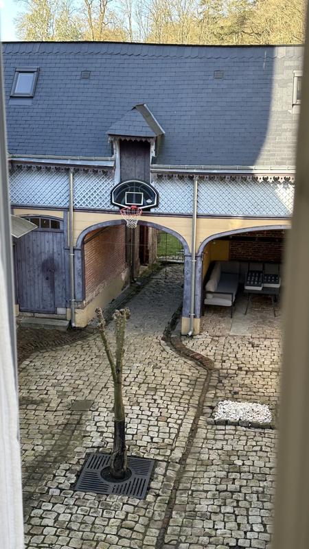 Maison - 185 m² - 8 pièces