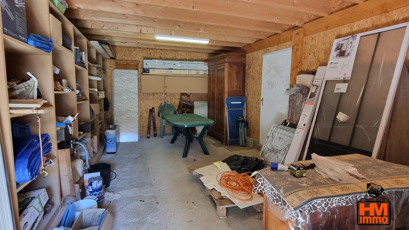 Maison - 121 m² - 8 pièces