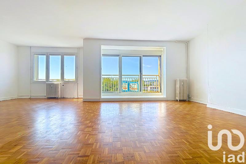 Appartement - 121 m² - 6 pièces