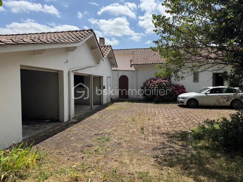 Maison de ville - 224 m² - 7 pièces