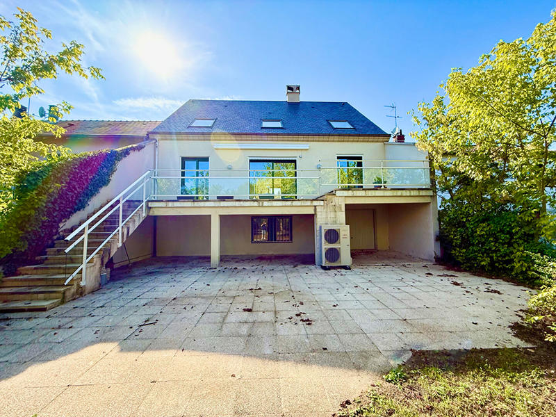 Maison - 148 m² - 7 pièces