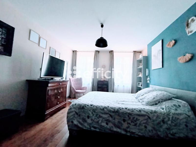 Maison - 100 m² - 6 pièces