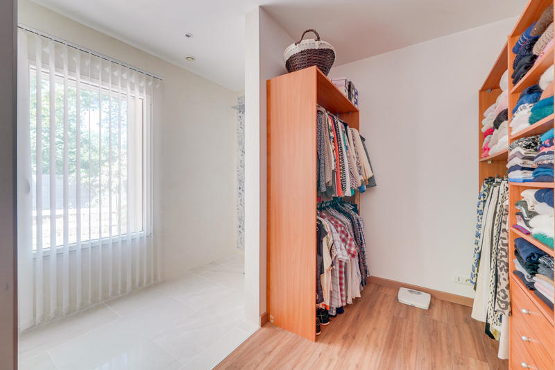 Maison - 151 m² - 5 pièces